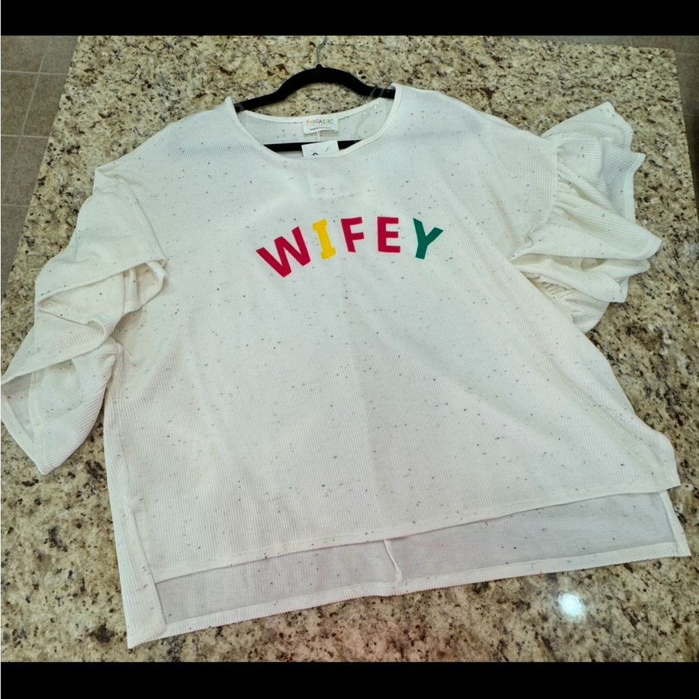 Fantastic Fawn White Speckled Top / WIFEY